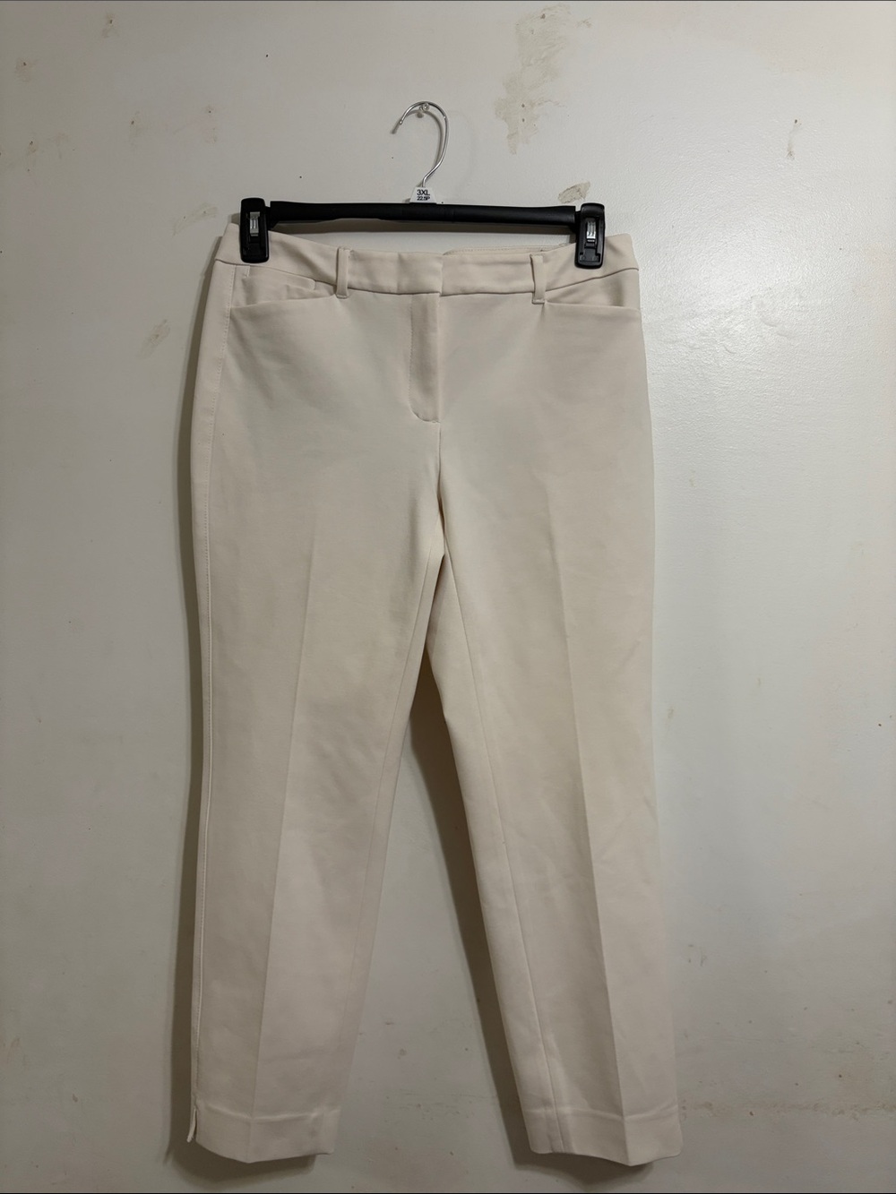 White House Black Market Soft Cream Cropped Ankle Pants